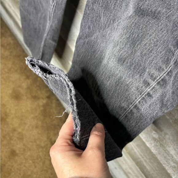 Levi's size 29 wedgie straight dark wash button fly jeans size 29 distressed - Picture 2 of 6